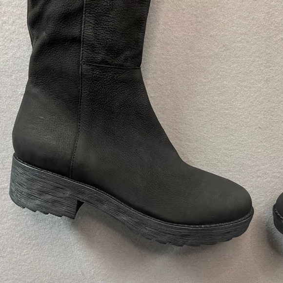 Eileen Fisher Over the Knee Black Boot Size 5.5 - Picture 9 of 9